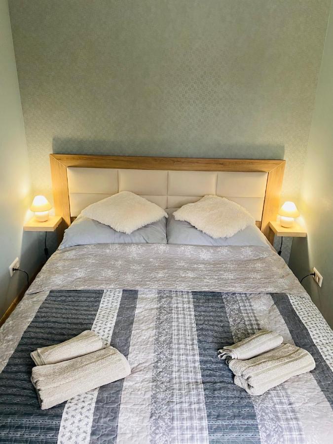 Apartament Bankowa Jelenia Gora Bagian luar foto