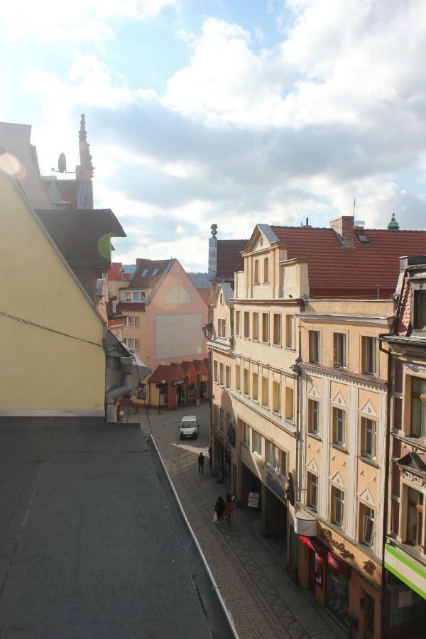 Apartament Bankowa Jelenia Gora Bagian luar foto